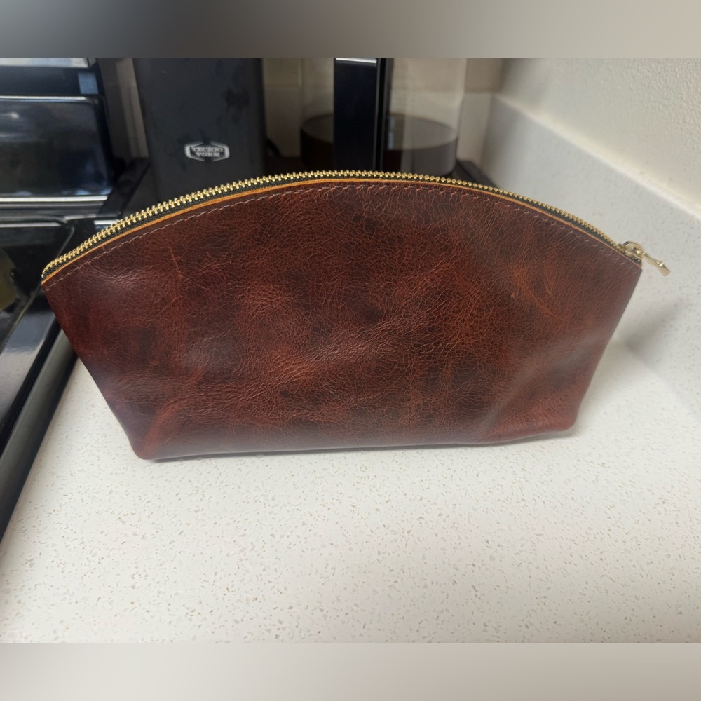 Portland Leather Brown Pouch
